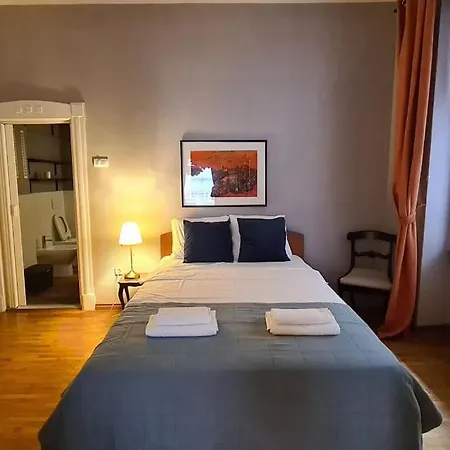 Appartamento Your Royal 2 Bedroom Center